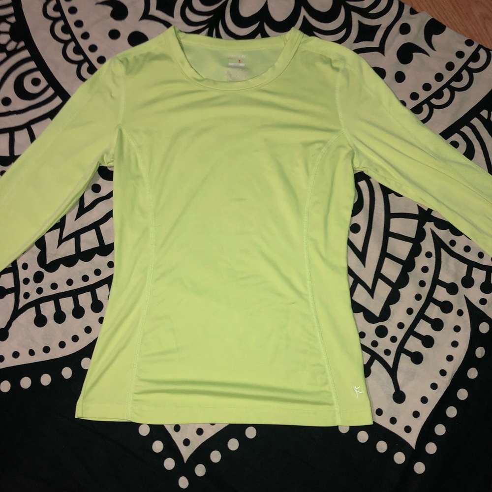 Danskin fitted Longsleeve workout shirt